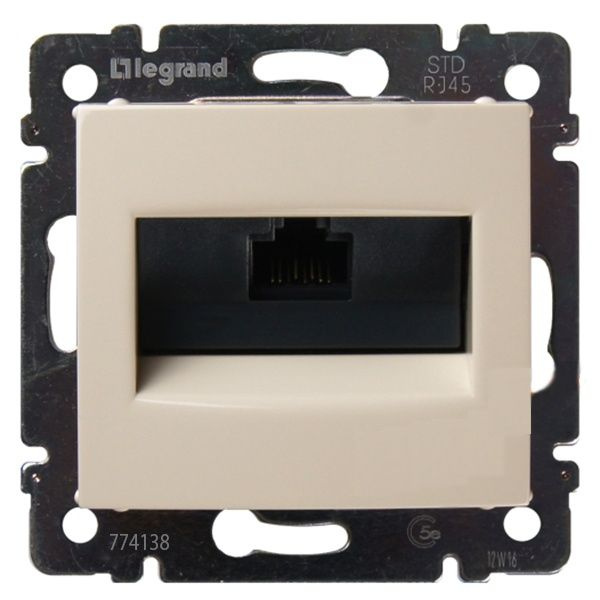 Интернет розетка Legrand Valena RJ45 категория 5e UTP Слоновая кость ...