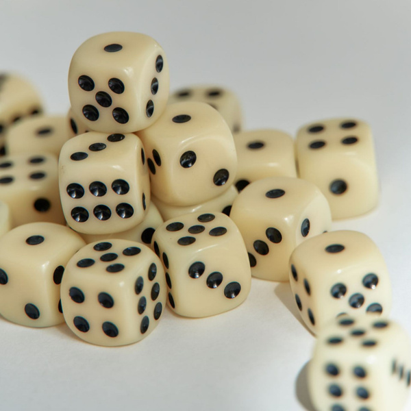 Игральные кости, Игральные кубики, зарики 12 мм. 20 шт. купить на OZON ...