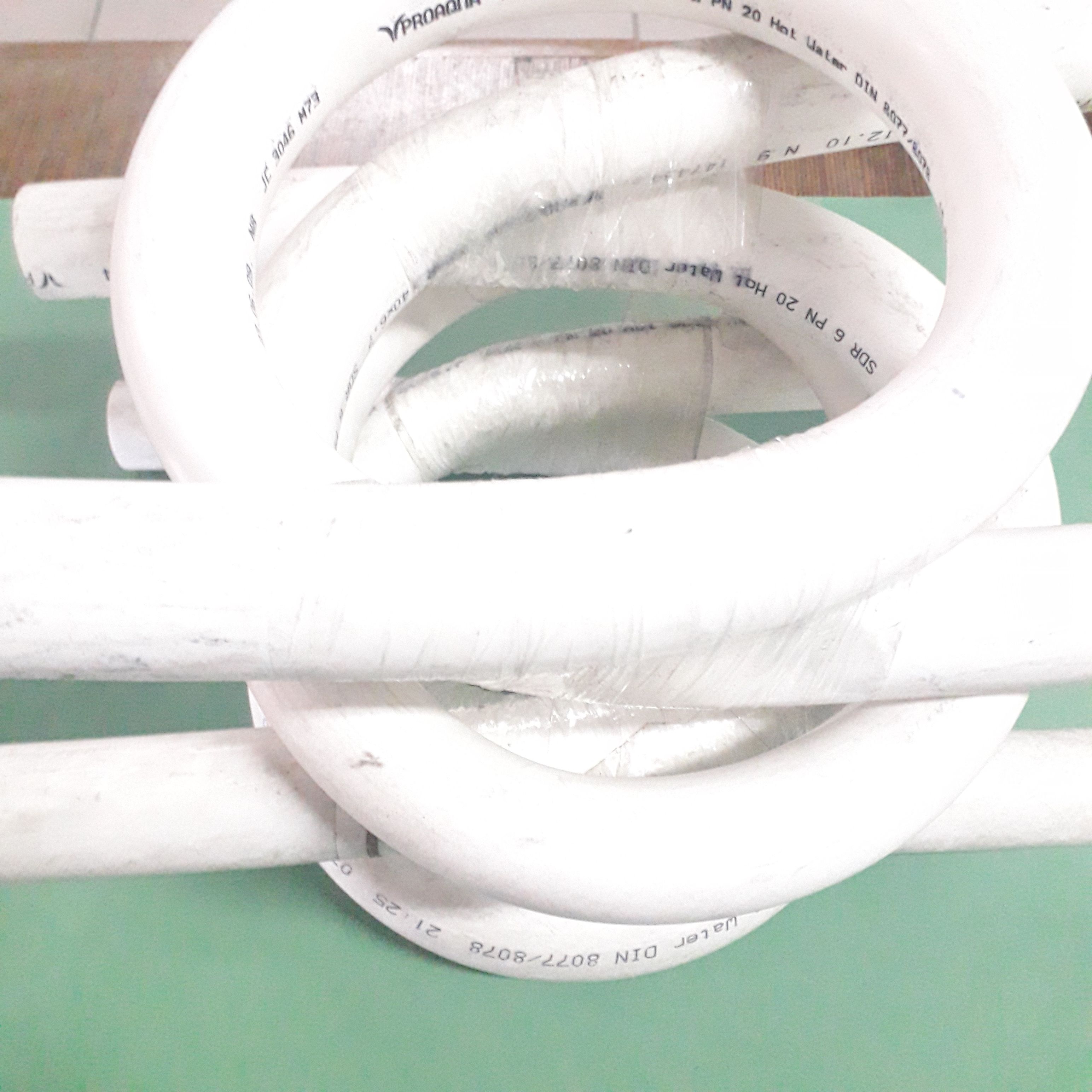 Компенсатор пп 32. Компенсатор для полипропиленовых труб 40. Компенсатор полипропиленовый 40. Pp-r компенсатор серый 20. Кольцевой компенсатор политэк 20 ppr белый.