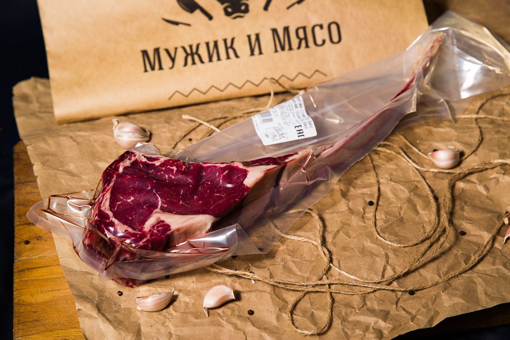 Стейк Томагавк (Dry Aged / Top Choice), замороженное, Праймбиф / Россия