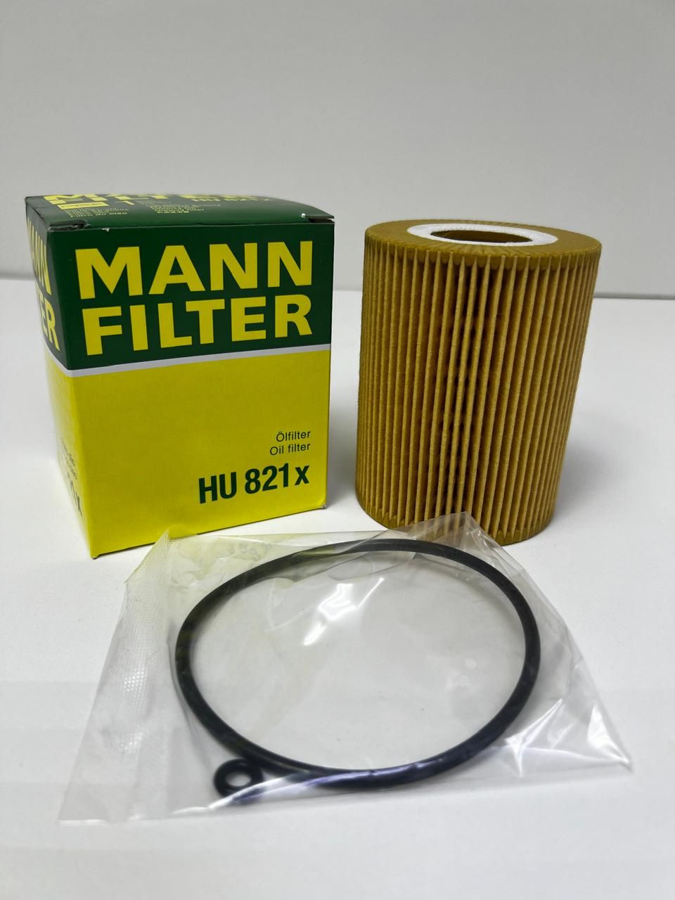 MANN FILTER Фильтр масляный арт. HU821X, 1 шт.