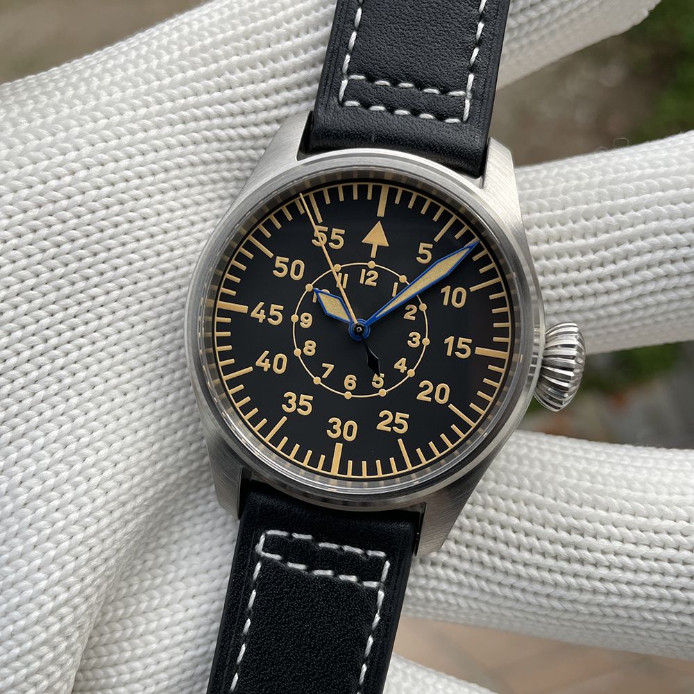 STEELDIVEЧасынаручныеКинетическиеSD1928BV2,ClassicPilot,механическиечасысавтоподзаводом,калибрNH35,водонепроницаемостьдо20бар(плаваниеидайвинг),ремешокизволовьейкожи/браслетизнержавеющейстали,C3/BGW9Superluminova