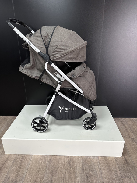 Прогулочная коляска Neo-Life Silvia - купить с доставкой по выгодным ...
