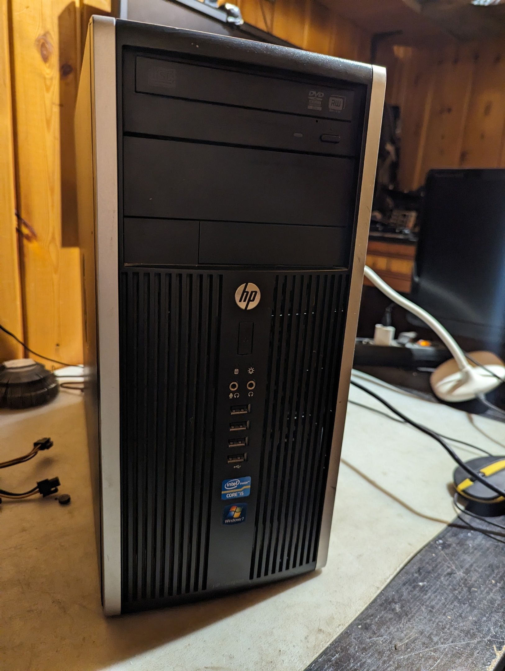 HPСистемныйблокНастольныйкомпьютерCompaqPro6300Microtower(IntelPentiumG630,RAM8ГБ,IntelHDGraphics2000,)