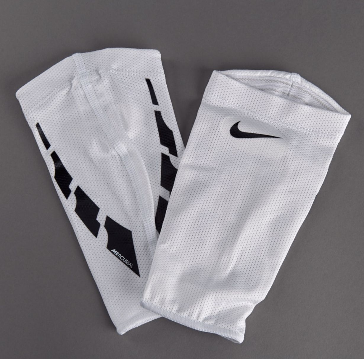 Чулок для щитков Nike Elite Guard Lock