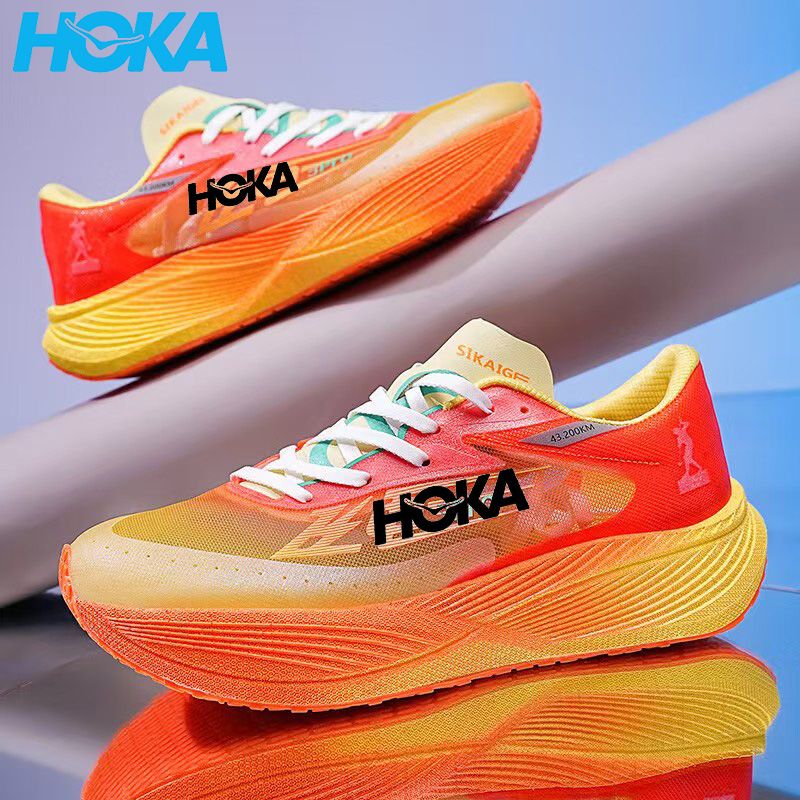 КроссовкиHOKAONEONE