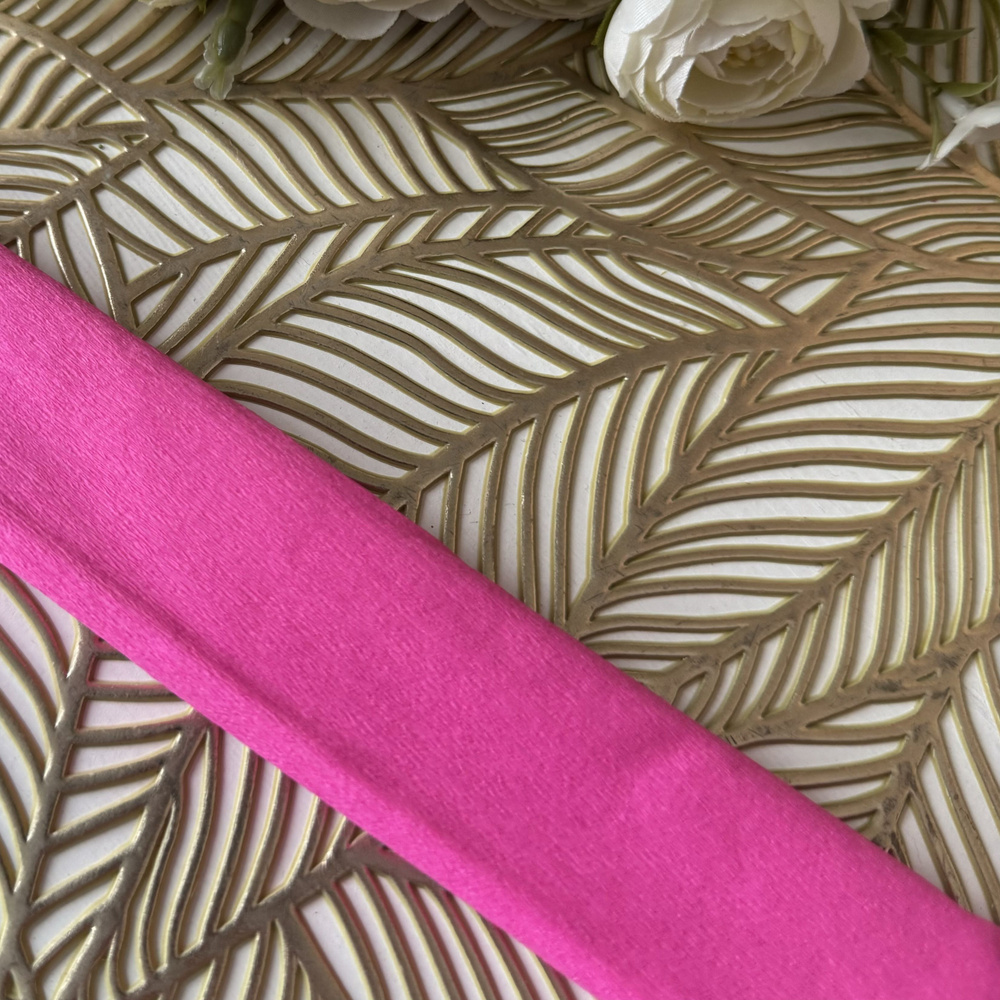 Бумага гофрированная цветная фуксия, розовый/крепированная/креповая упаковочная 32 г/м, 50х250см, розовый #1