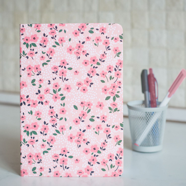 Блокнот розовый 96 листов 14*21 см. Недатированный ежедневник. Блокнот ...