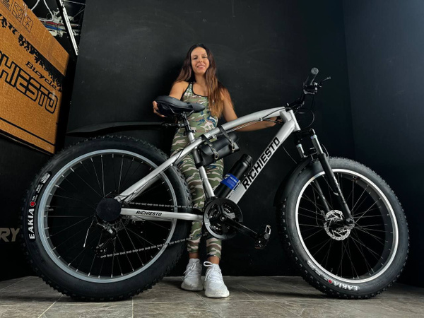 Характеристики Велосипед горный фэтбайк Fatbike Richiesto 26" На спицах ...