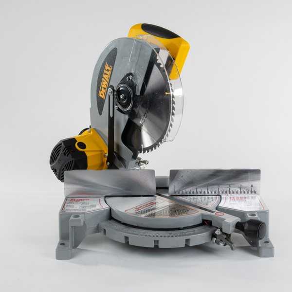 Торцовочная пила с протяжкой Dewalt DW1021 255MM 1700W - надежный ...