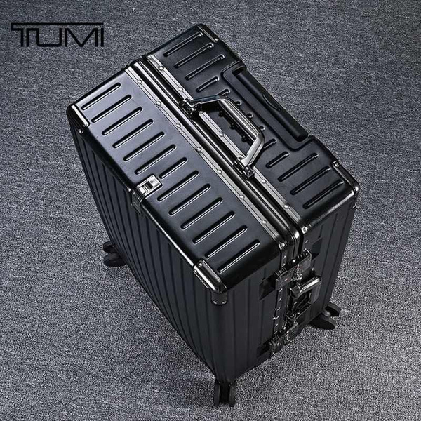 Характеристики Чемодан на колесиках TUMI посадочный кейс из магниевого ...