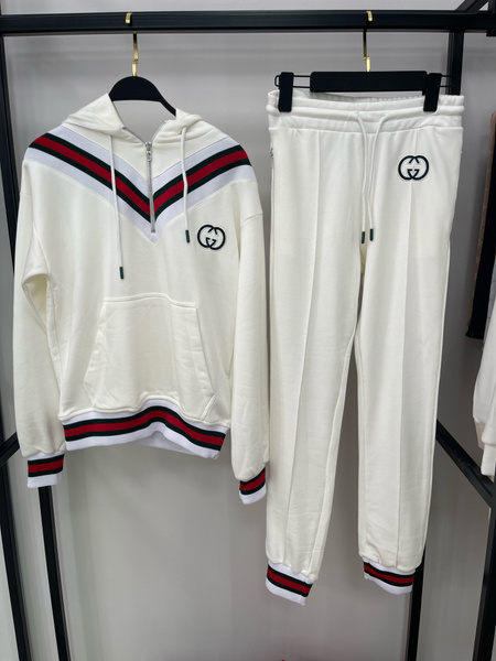 Костюм спортивный Gucci - купить с доставкой по выгодным ценам в ...