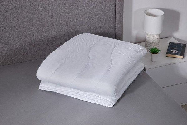 Одеяло MITTE одеяло/микрофибра/полиэстер/лебяжий пух/лёгкое//евро/2 ...