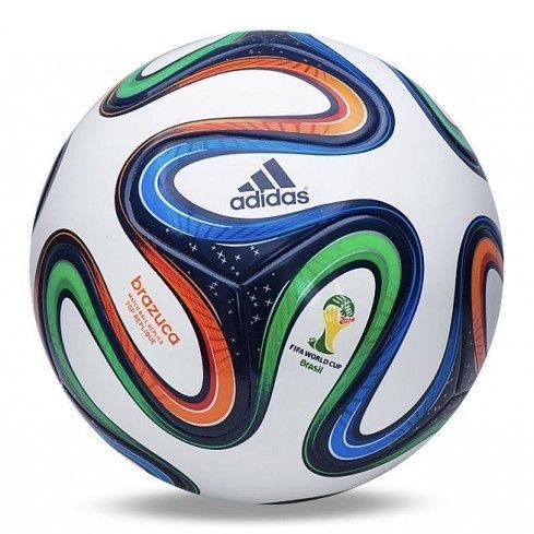 Футбольный мяч Brazuca