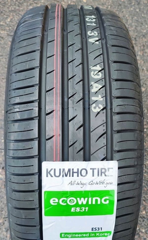 Kumho Ecowing ES31 Шины  летние 225/45  R17 92W