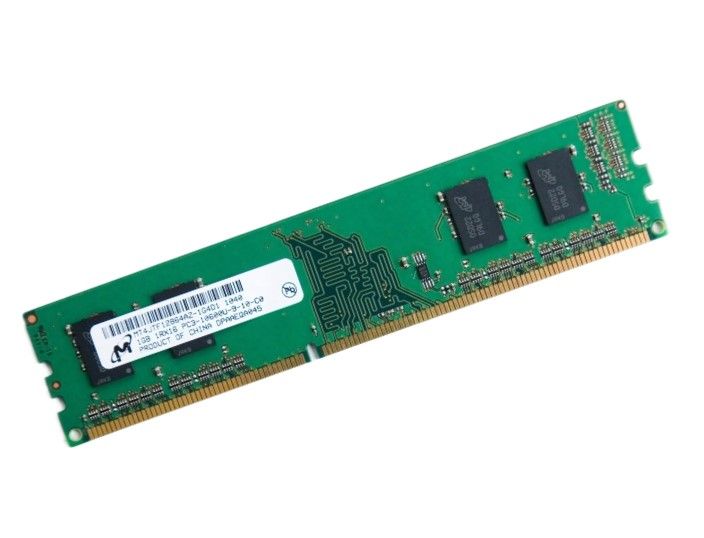 MicronОперативнаяпамятьдлякомпьютераDDR3PC106001333Mhz1x1ГБ(МодельMT4JTF12864AZ-1G4D1)