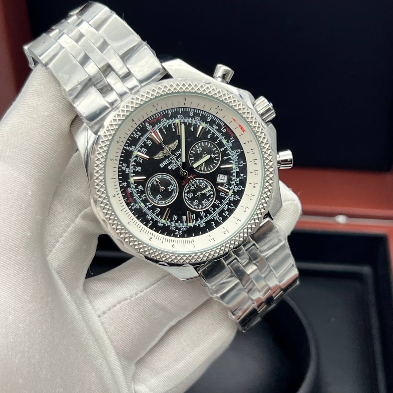 МужскиенаручныечасыBreitling/скоробкой