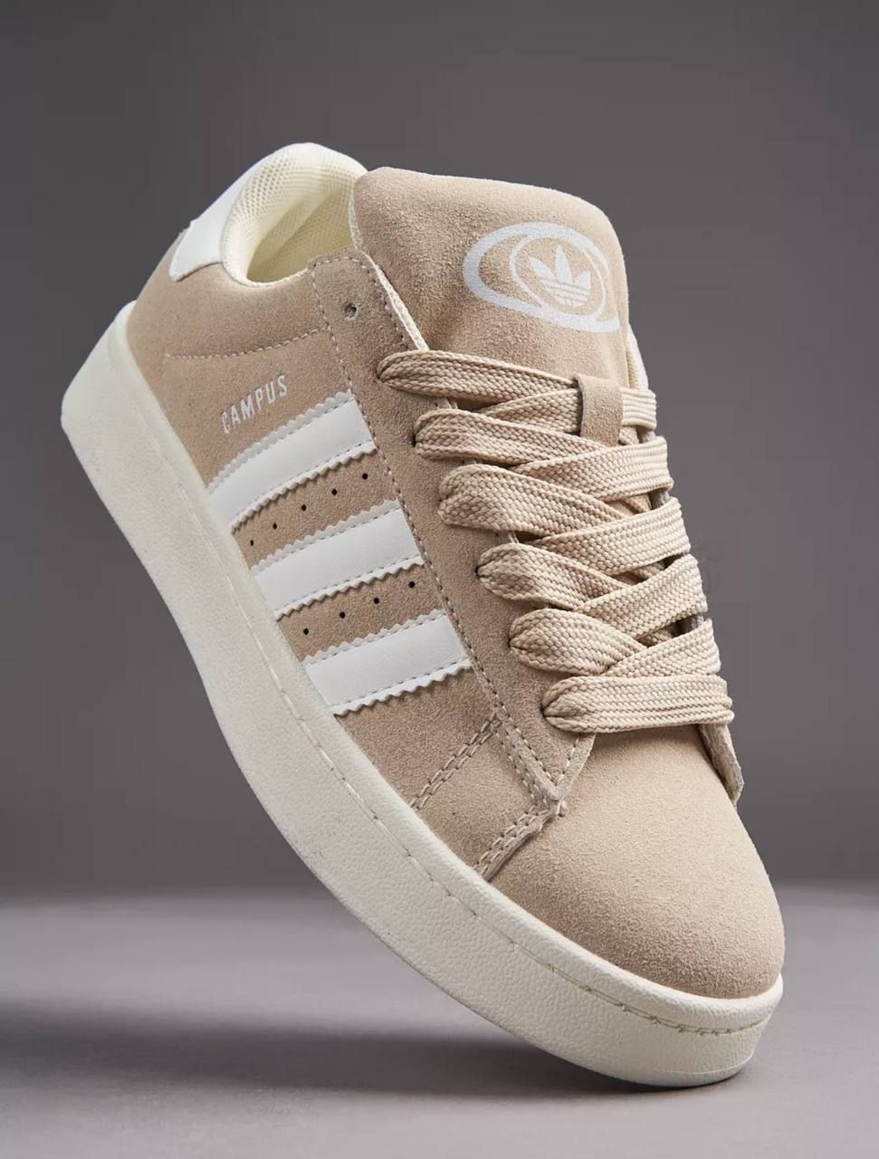 Кроссовки adidas...