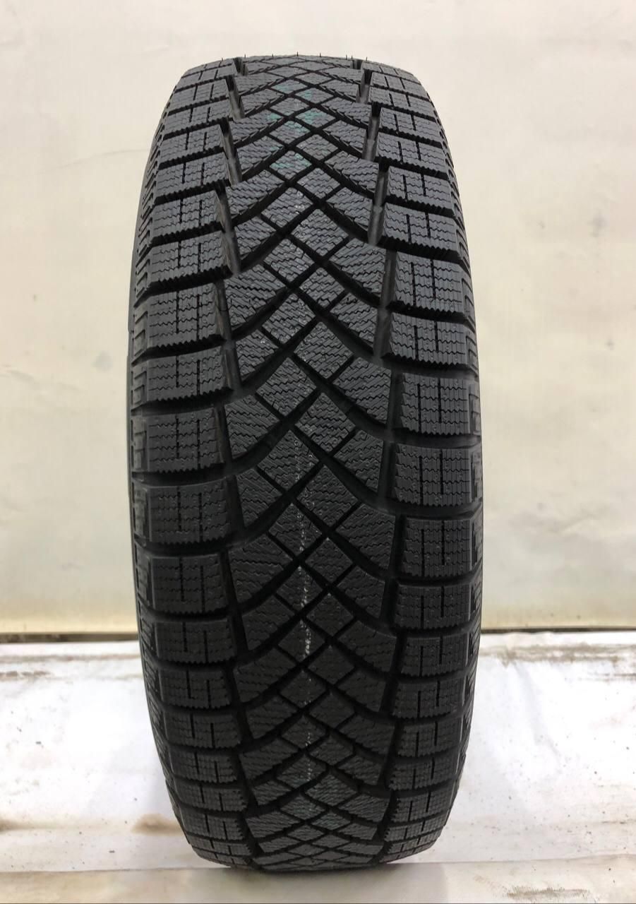 Pirelli Ice Zero FR 2019 T0129196 Шины  зимние 185/65  R15 92T Нешипованные