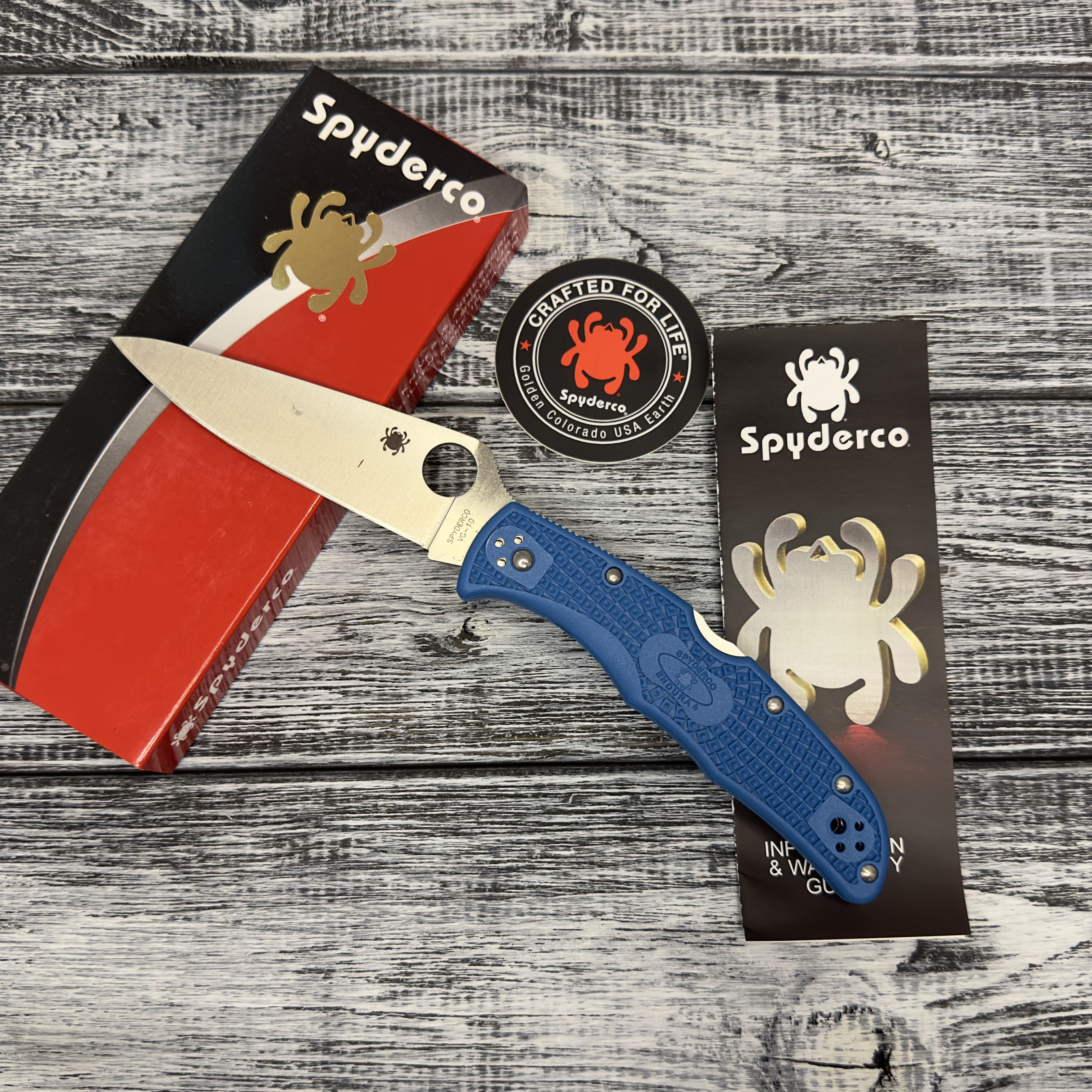 Cкладной нож Spyderco Endura 4 C10FPBL