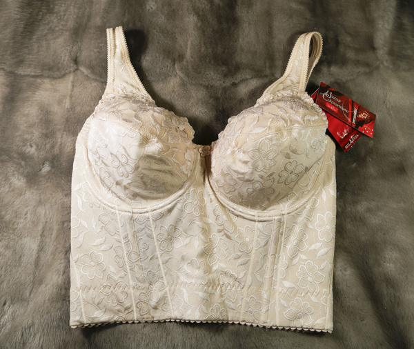 Белье корректирующее Милавица-Авелин - купить с доставкой по выгодным ...