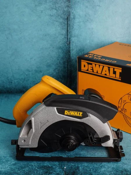 Циркулярная пила дисковая DeWalt 1200W сетевая погружная Деволт ...
