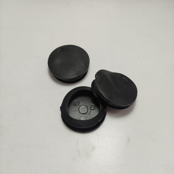 Комплектующее для мотоблока Заглушка резиновая D-40 мм. коробки передач ...