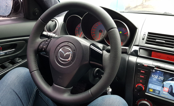 Оплётка на руль и спицы Мазда 3 бк (Mazda 3 bk) . Чехол с черной ...