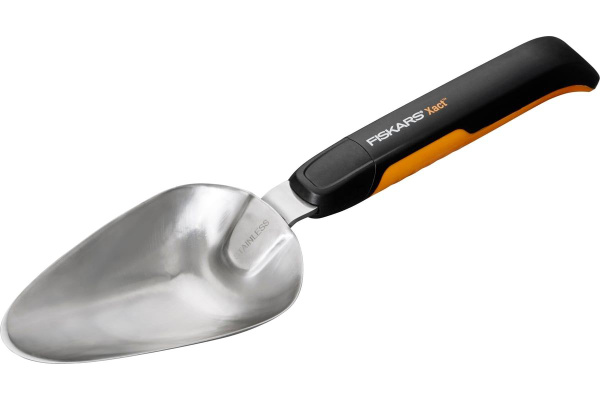 Совок Fiskars Xact - арт. 1027043 купить на OZON по низкой цене ...