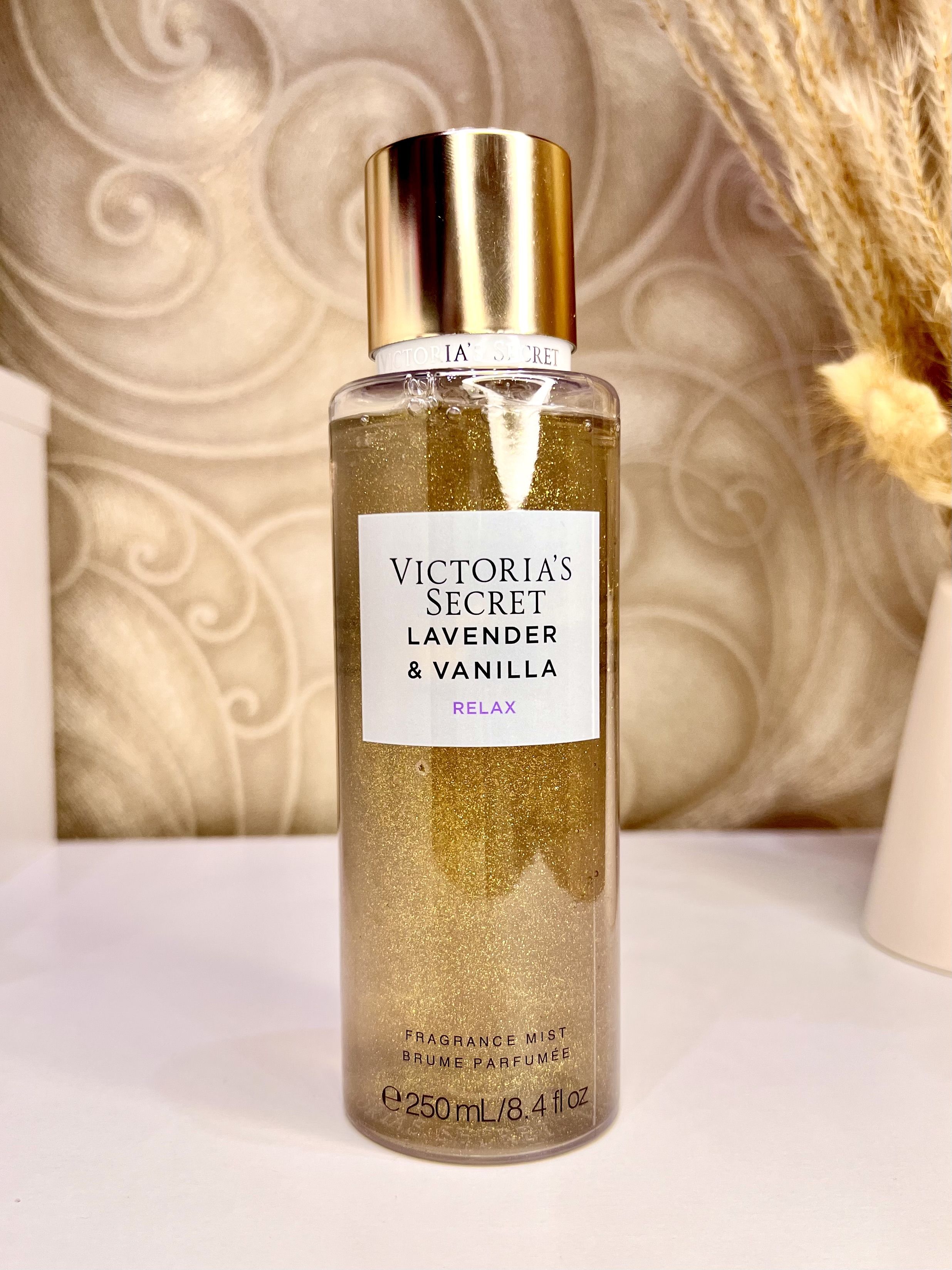 Victoria Secrets Парфюмированный мист Lavender & Vanilla Relax 250 мл