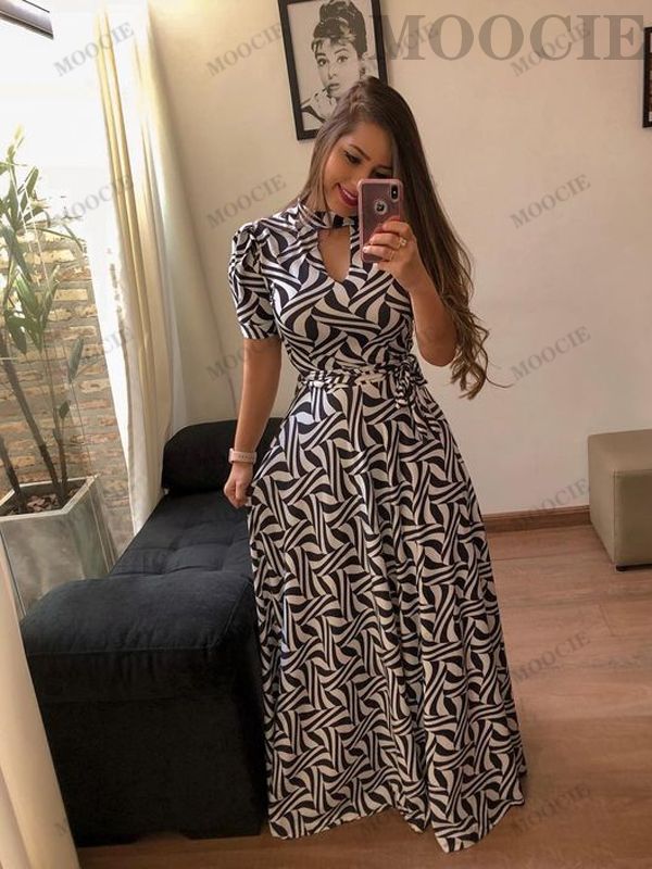 ПлатьеMOOCIE