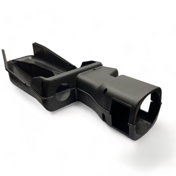 Кожух рулевой колонки ВАЗ 2104,2105,2107,2121 Нива - черный пластик ...