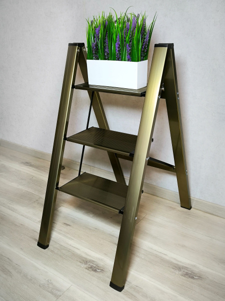 Стремянка купить на OZON по низкой цене (1885631412)