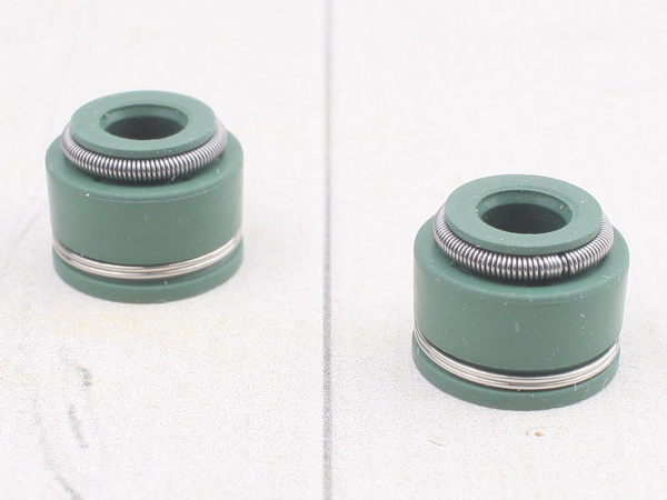 Колпачки маслосъемные на мотоцикл ZS172FMM-3A (CB250-F) ZS172FMM-5 ...