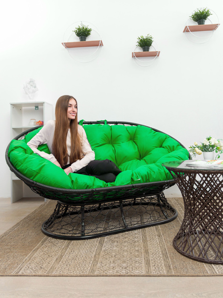 Диван МАМАСАН с ротангом чёрное, зелёная подушка купить на OZON по ...