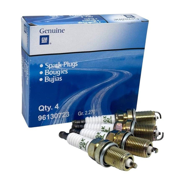 96130723 Свеча зажигания (к-т 4шт) Chevrolet Lacetti Nubira Aveo Cruze ...