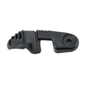 Крепление правое для пластика BRP (SNW-SM-12589R)