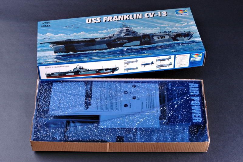 Trumpeter 1/700 05730 USS Франклин CV-13Корабль