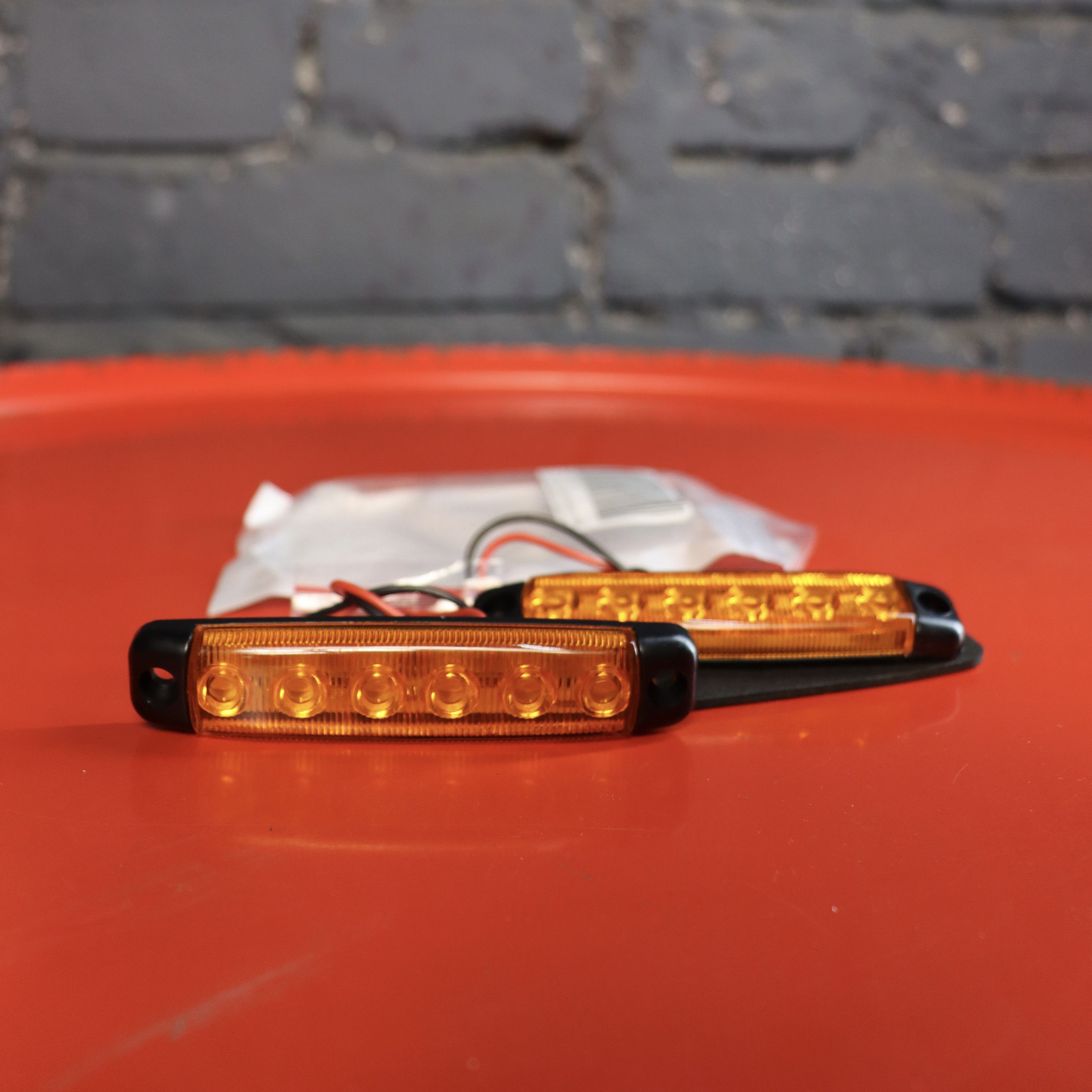 2 шт. 12V Ходовые огни водонепроницаемые ОРАНЖЕВЫЕ ,дополнительный указатель поворота, габаритный огонь, подсветка 6 светодиодов