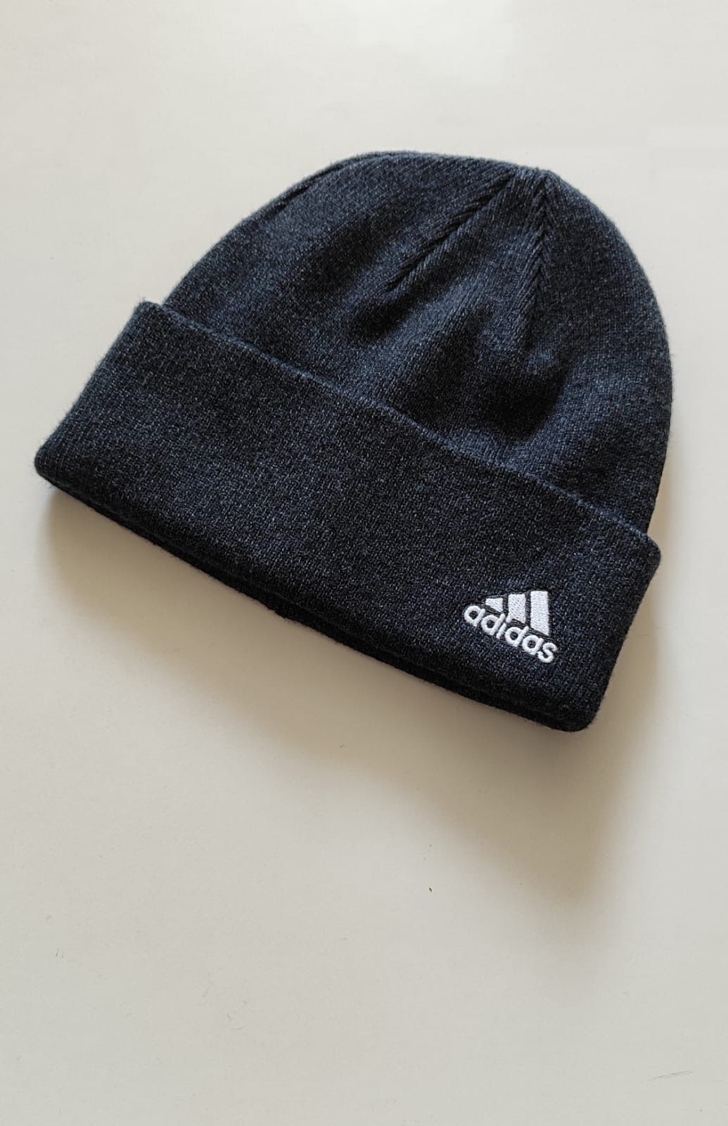 Шапкаadidas