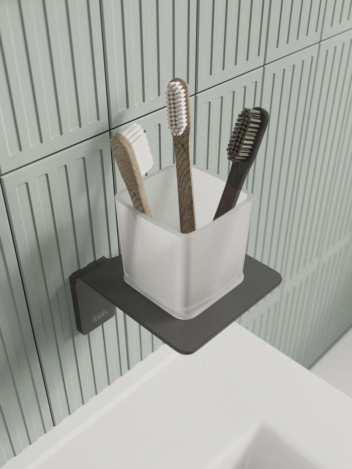 Фото товара на маркетплейсе ozon Стакан для зубных щеток IDDIS, настенный, матовый графит, матовое стекло, сплав металлов, Slide, SLIGMG1i45