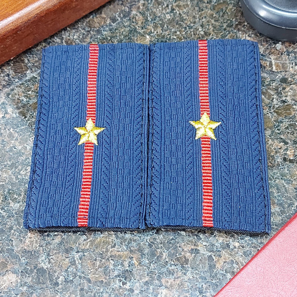 Фальш погоны МВД ПОЛИЦИЯ Младший лейтенант - купить с доставкой по ...