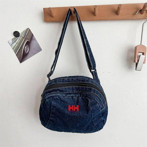 Helly Hansen Сумка на плечо - купить с доставкой по выгодным ценам в ...