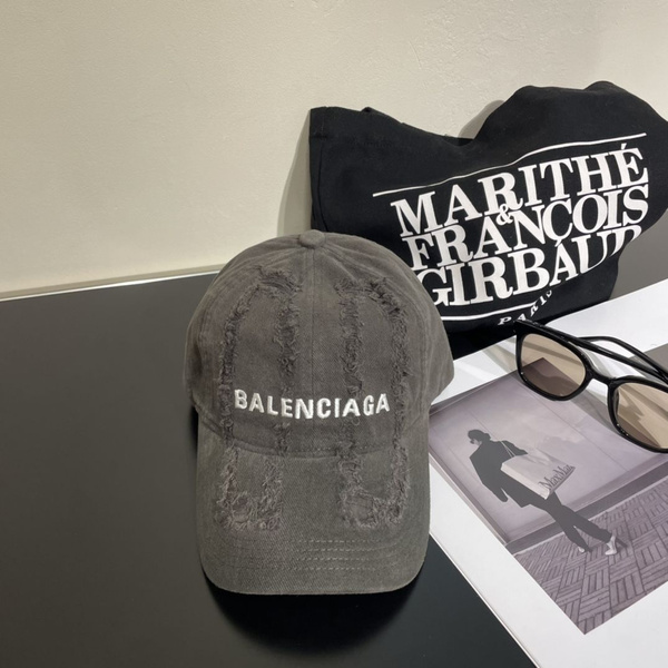 Кепка Balenciaga - купить с доставкой по выгодным ценам в интернет ...