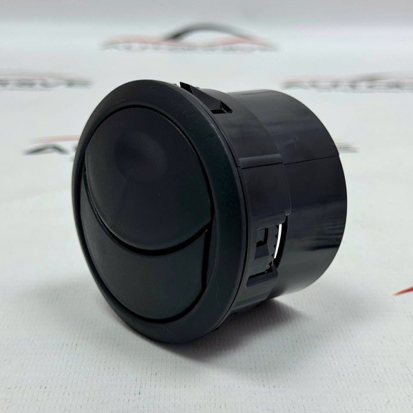 Сопло, дефлектор воздуховода на Lada Granta/Лада Гранта, Lada Kalina-2 ...