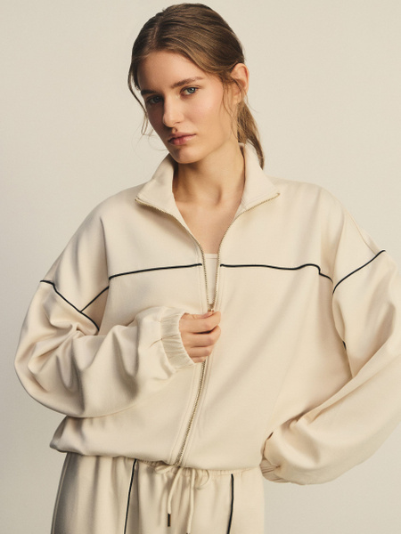 Толстовка Женский Zarina молочный Молния Вискоза, Полиэстер, размер 46 ...