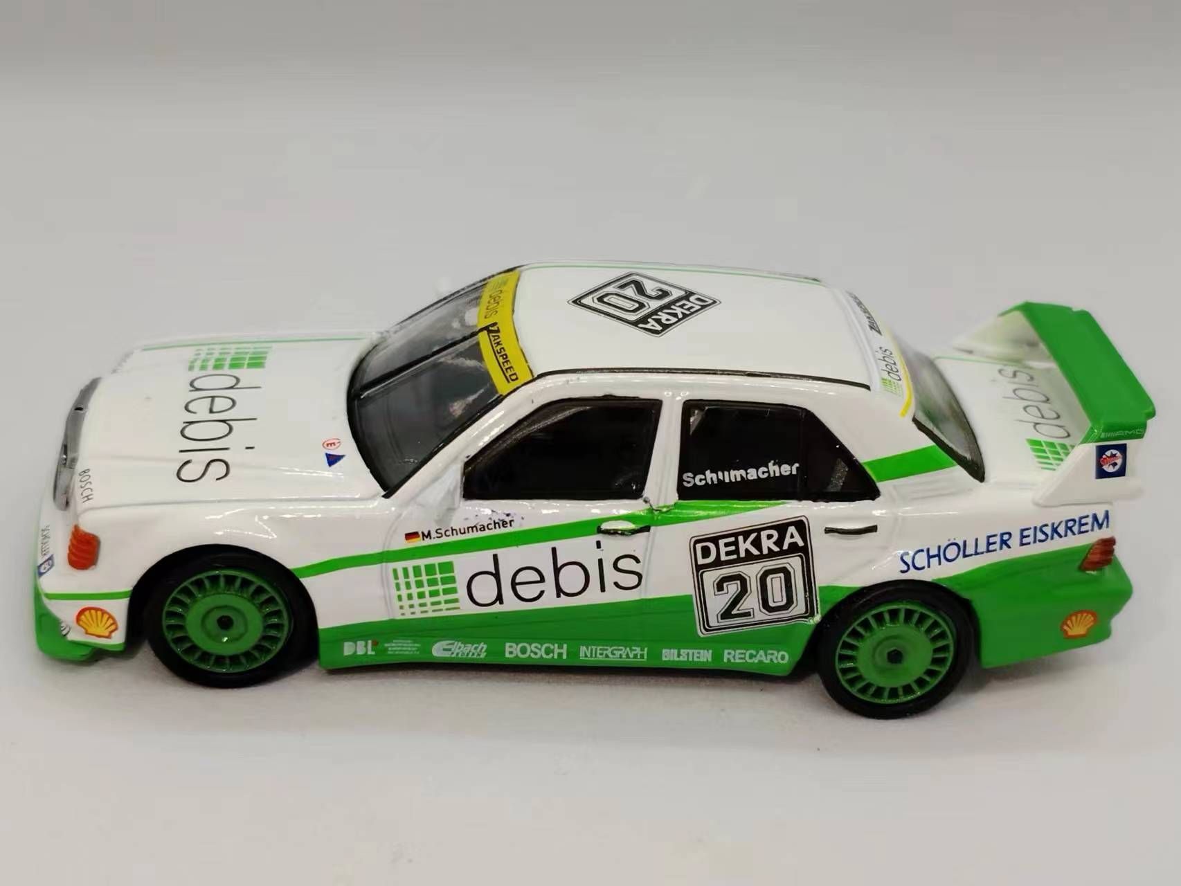 Модель автомобиля MINI GT 1 / 64 Mercedes - Benz 190E Green LHD - купить в  интернет-магазине OZON по выгодной цене (1235368536)