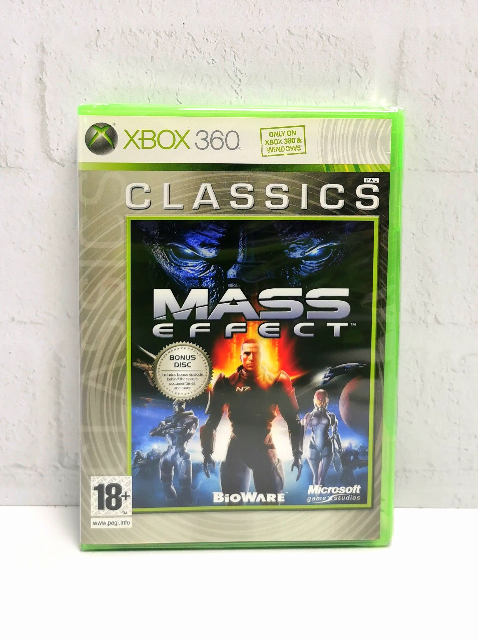 Игра Видеоигра Xbox 360 Mass Effect classics (XBox 360, Английская версия)