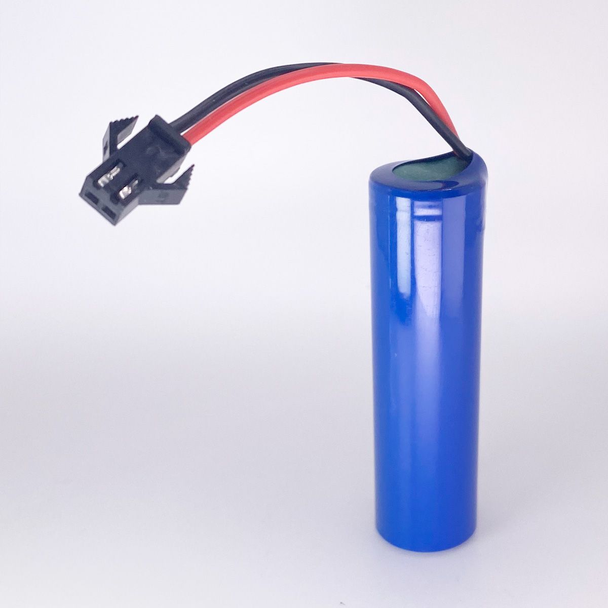 Аккумулятор 3.7V 18650 Li-Ion 2000mAh разъем SM-2P