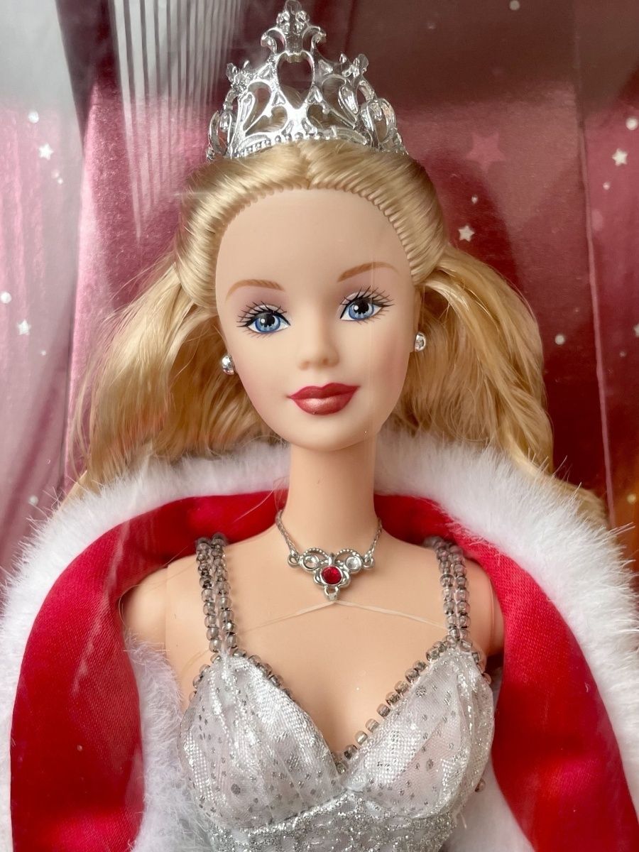 Кукла Барби Празднование 2001 коллекционная (Holiday Celebration Barbie Doll 2001) / Barbie коллекционная